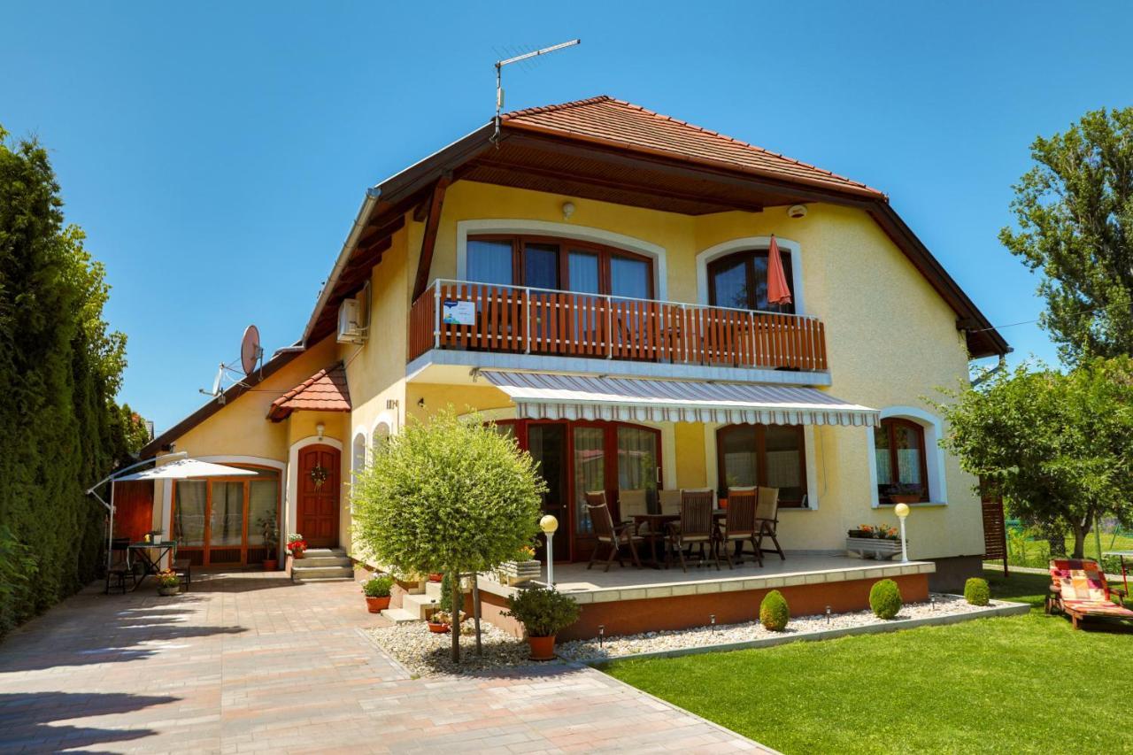 Apartman Fuzfa Balatonmáriafürdő Екстериор снимка